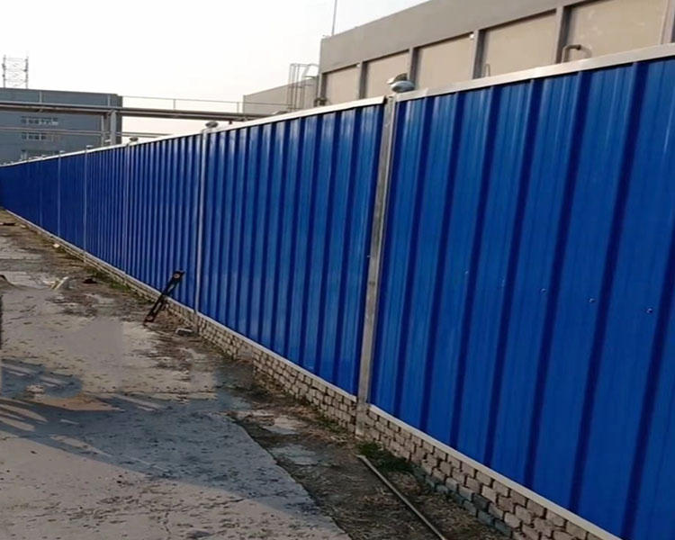 围挡板在建筑工地中的重要性