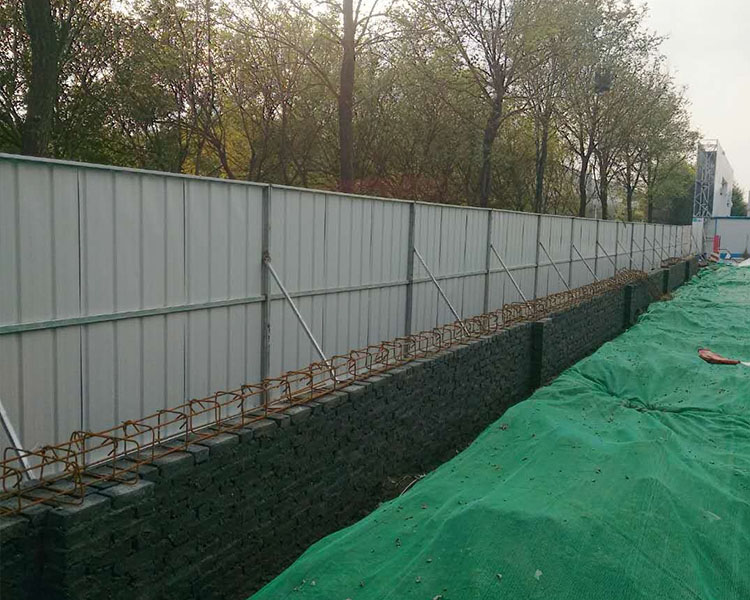 工程围挡板案例